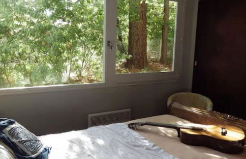 Charmante villa 60s à 50m de la plage, grand jardin - FR-1-736-74 - Photo 7