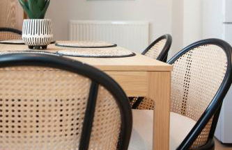 Fresh and spacious 3 bedroom home - Photo 7