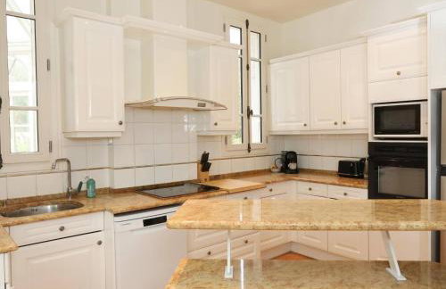 Villa Belle Epoque par La Boite en Plus - Foto 15