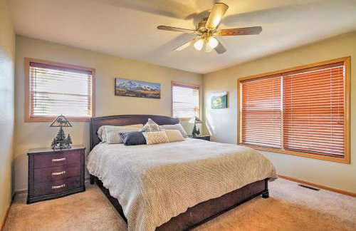 Evergreen Ranch Family Vacation Home, Sleeps 8, Private Hot Tub - Foto 10