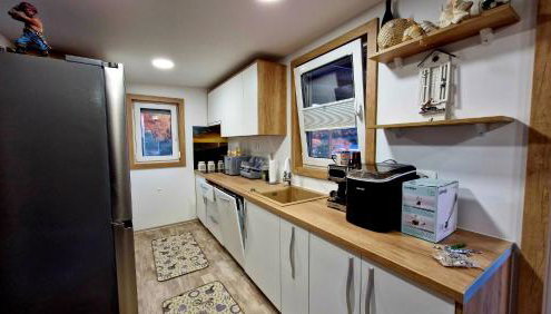 LuxMobil - Foto 5, toaster, minibar