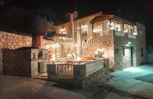 Tsampika s Traditional Stone Cottage in Siana - Foto 1