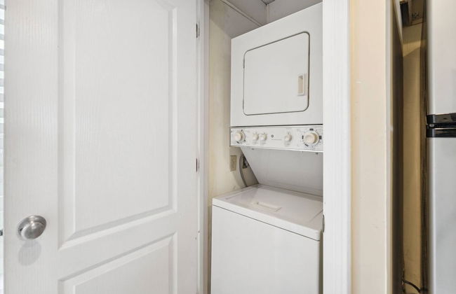 Edgewater Tower 2 Unit 409 - Foto 27