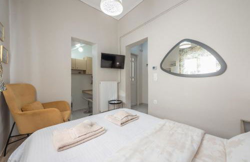 In the center of Messolonghi - Photo 24