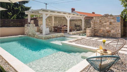 Cozy Home In Peresiji - Foto 3