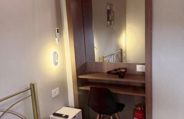 Anna's House - Photo 2