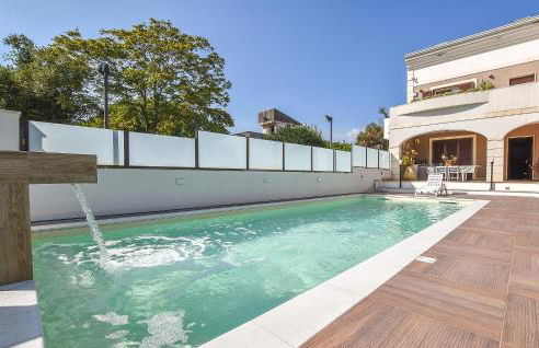 Beautiful Home In San Giovanni La Punta - Foto 10