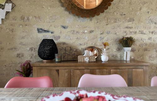 Le So Art, grande maison 4 chambres, terrain de pétanque, grand jardin clos, flipper, babyfoot, jeux Arcade, ping pong,1 km mer, proche golf, Port en Bessin, Bayeux et plages du débarquement, adaptée enfants - Foto 18