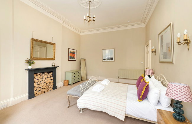 JOIVY Chic and Spacious House at the Heart of the City - Foto 7