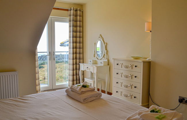 Self Catering at The Fairways - Photo 9
