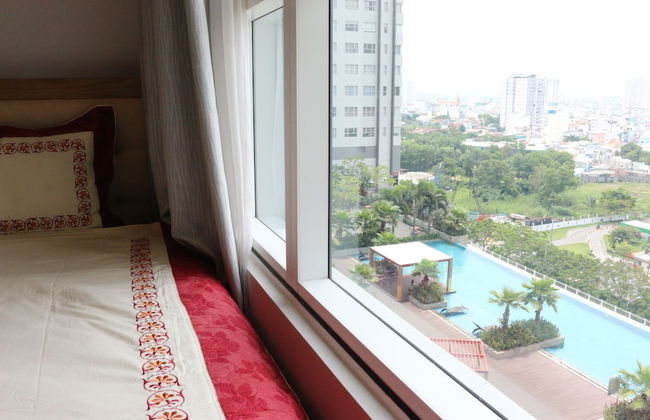 Beautiful Domain 2 Bedrooms - Photo 39