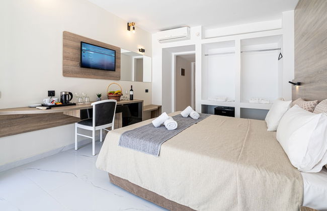 Castellum Suites - Photo 20