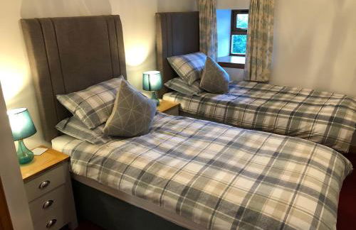 Woodside Steading - Photo 6