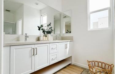 Central, Urban Townhouse with Private Roof Deck - Foto 7