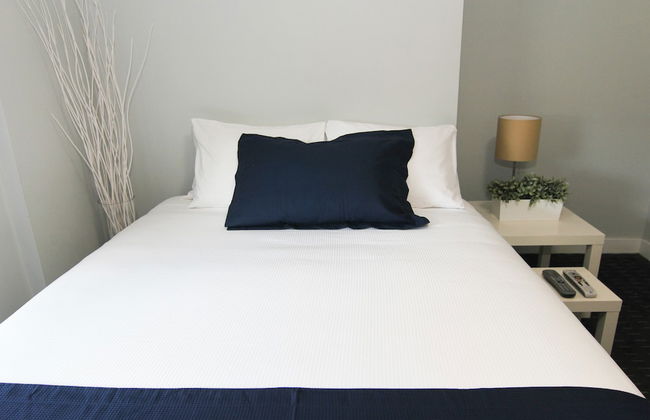 Maverick Suites at 245 Newbury St - Photo 10