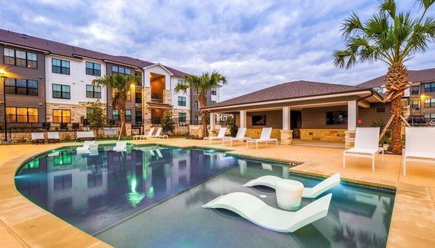 Landing Beautiful 1BD Gym Courtyard - Foto 2, Profilbild