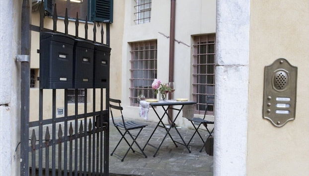 Apartment in Lucca Near Amphitheater Square - Foto 3, Recepción