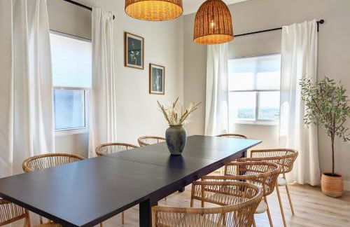 4BR-Sleeps 10-Hot Tub-Air Hockey-Gorgeous Views - Foto 34