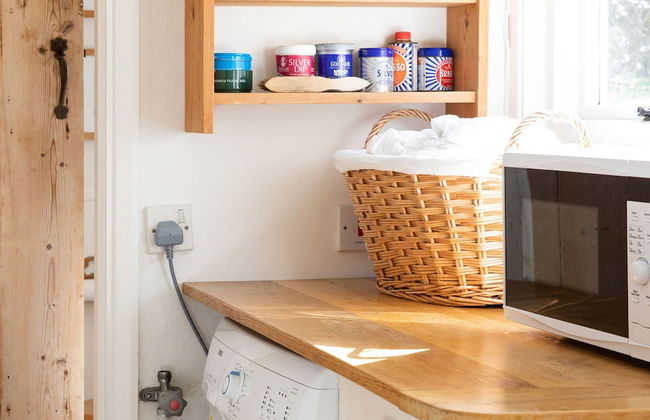 Pretty Cottage Near City Sea - Foto 13