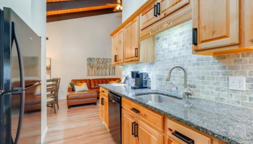 Lakeside Winter Walks! Idaho Condo with Resort Perks - Photo 3