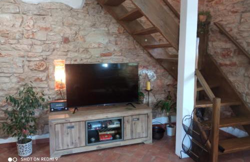 Mala kuća sa velikim grijanim bazenom ANTONIO - Foto 17