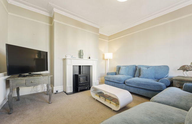 Family Friendly 3BR House w garden BBQ - Foto 21