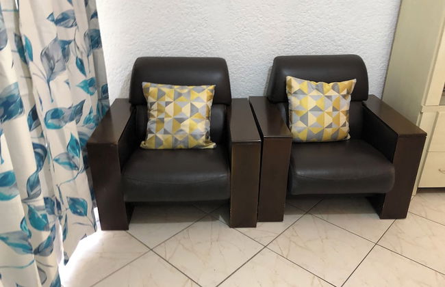 Lovely Apartment in Flic en Flac, Close to the Lovely Beach and all Amenities - Photo 11