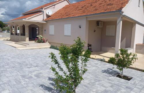 Silvija Holiday Home - Foto 31