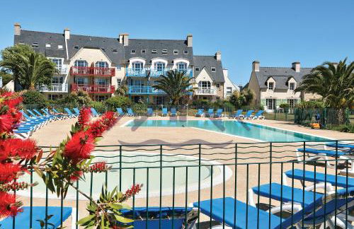 LocaLise au Guilvinec - A22 - Belle vue sur la mer, la piscine et le jardin - Tout à pied, plages, port, centre, commerces, marché - Wifi inclus - Animaux bienvenus - Linge de lit inclus - Foto 27