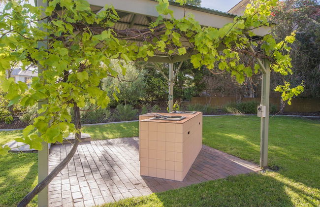 Tuscany Apartments - Photo 7