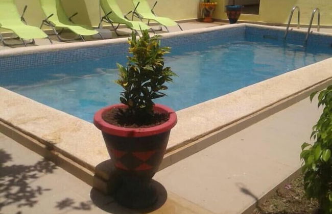 Diouf House - Photo 1