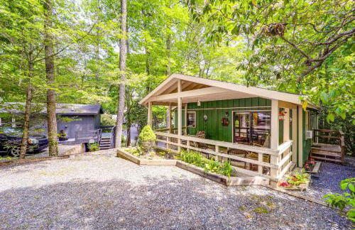 On-Site Lake and Pool Access Cabin in Newland! - Foto 18