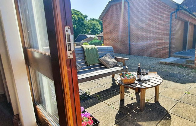 The Victorian Barn self catering holidays with pool & hot tubs - Photo 46