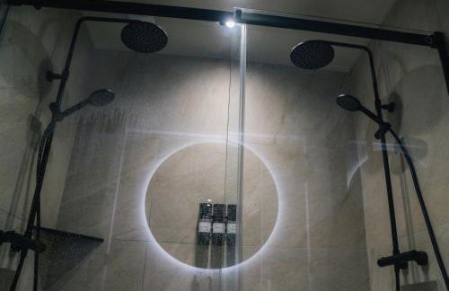 Proche de Rennes, La luxueuse Suite Joséphine, jacuzzi privatif et bien être - Foto 9