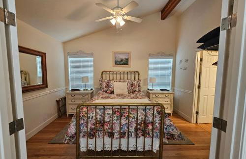 Charming, Private Cottage in Myrtle Creek - Foto 4