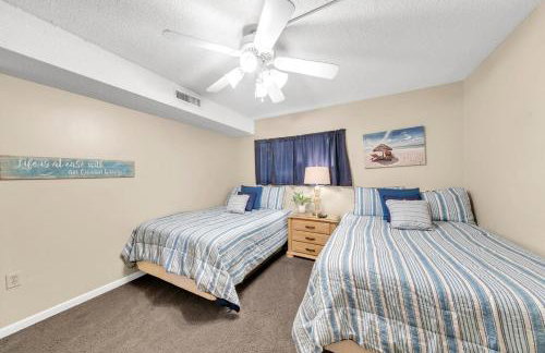 Destin on the Gulf 205 - Updated Gulf Front Property with Free Beach Service - Foto 26
