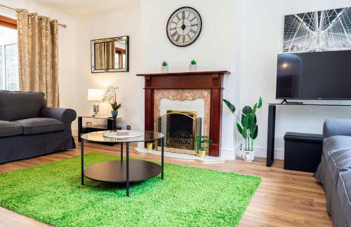 Spacious 4 Bedroom Home in Central Milton Keynes - Foto 14