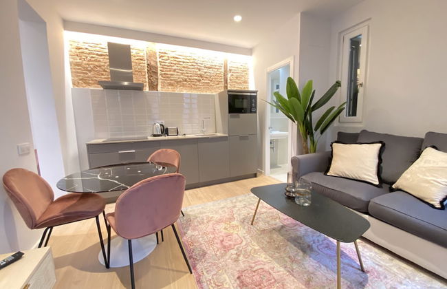 C Latina 3-3 in Madrid - Photo 2