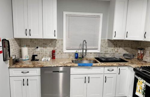 Peaceful 3BR House w Easy NYC Access in South River, NJ - Foto 24