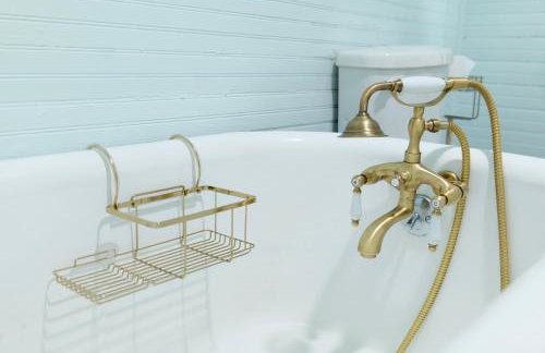 Borum House - 3 Bed, 2 & Half Bath, Full Kitchen, Heart of Downtown Natchez - Foto 14