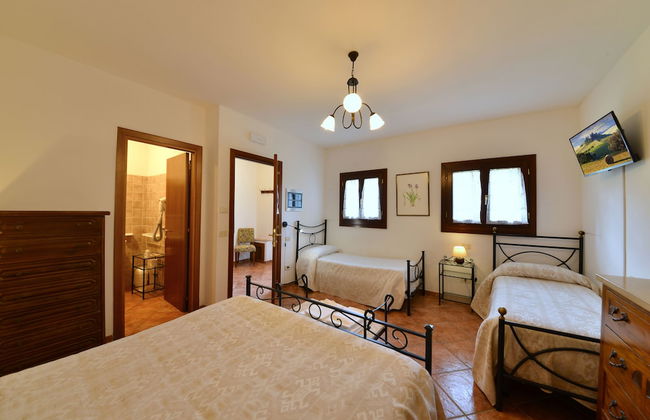 Agriturismo Sasso Rosso - Photo 54