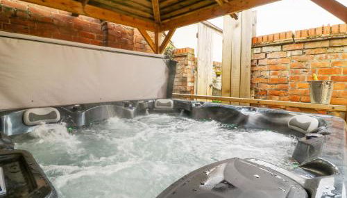 Well Cottage - Photo 3