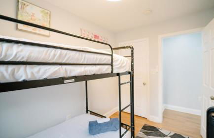 Stylish 5BR DC Retreat Backyard Free Parking - Foto 38