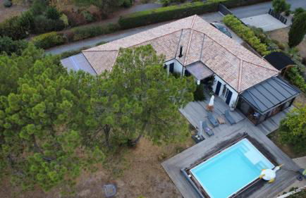 "LA VILLA DES HAUTES MERS" Villa 4 étoiles, 10 personnes, piscine privée chauffée, parc arboré, proche plage et marais - Foto 49