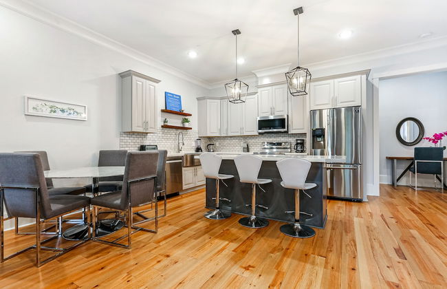 Chic Urban Retreat with Pool Steps to Bourbon St - Photo 16