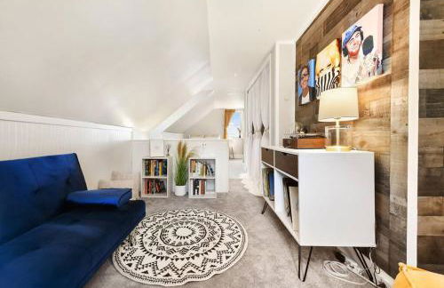 HostWise Stays - The Geneva - Easy Walk to Childrens - Foto 2