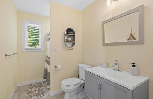 Near Asheville Hot Tub Fire Pit BBQ Sleeps 10 - Foto 35