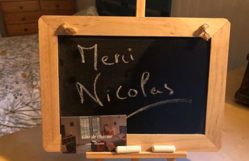 Studio de charme pour séjour tranquille à deux - Groupama Stadium - LDLC Aréna - Fiducial Astéria - Eurexpo - Aéroport St Exupéry - Base nautique du Grand Large - Foto 52