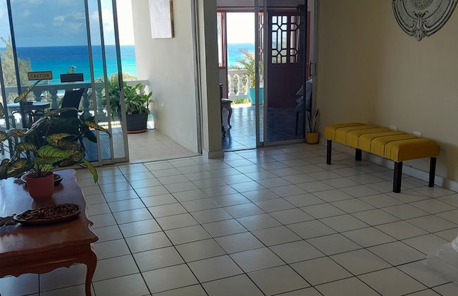 Blue Turquoise Sea Villa - Photo 23