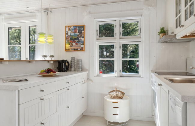 "Arild" - 10m from the sea - Photo 18